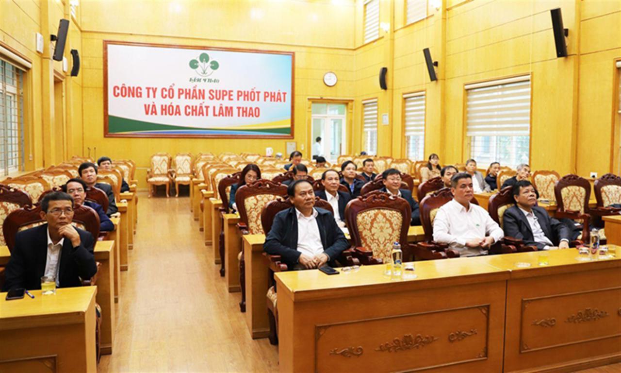 Supe Lâm Thao: Đẩy mạnh tuyên truyền, phổ biến kiến thức pháp luật cho người lao động