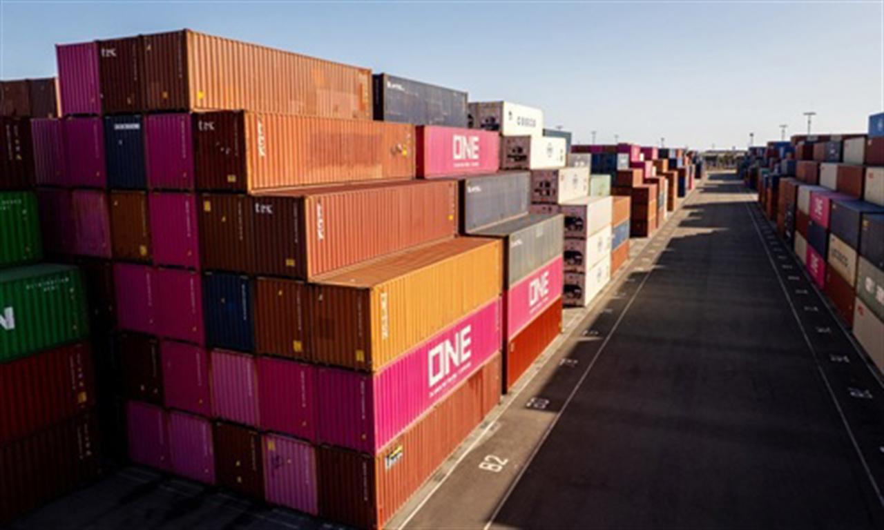 Trump's ambitious push for trade deals is hitting some snags