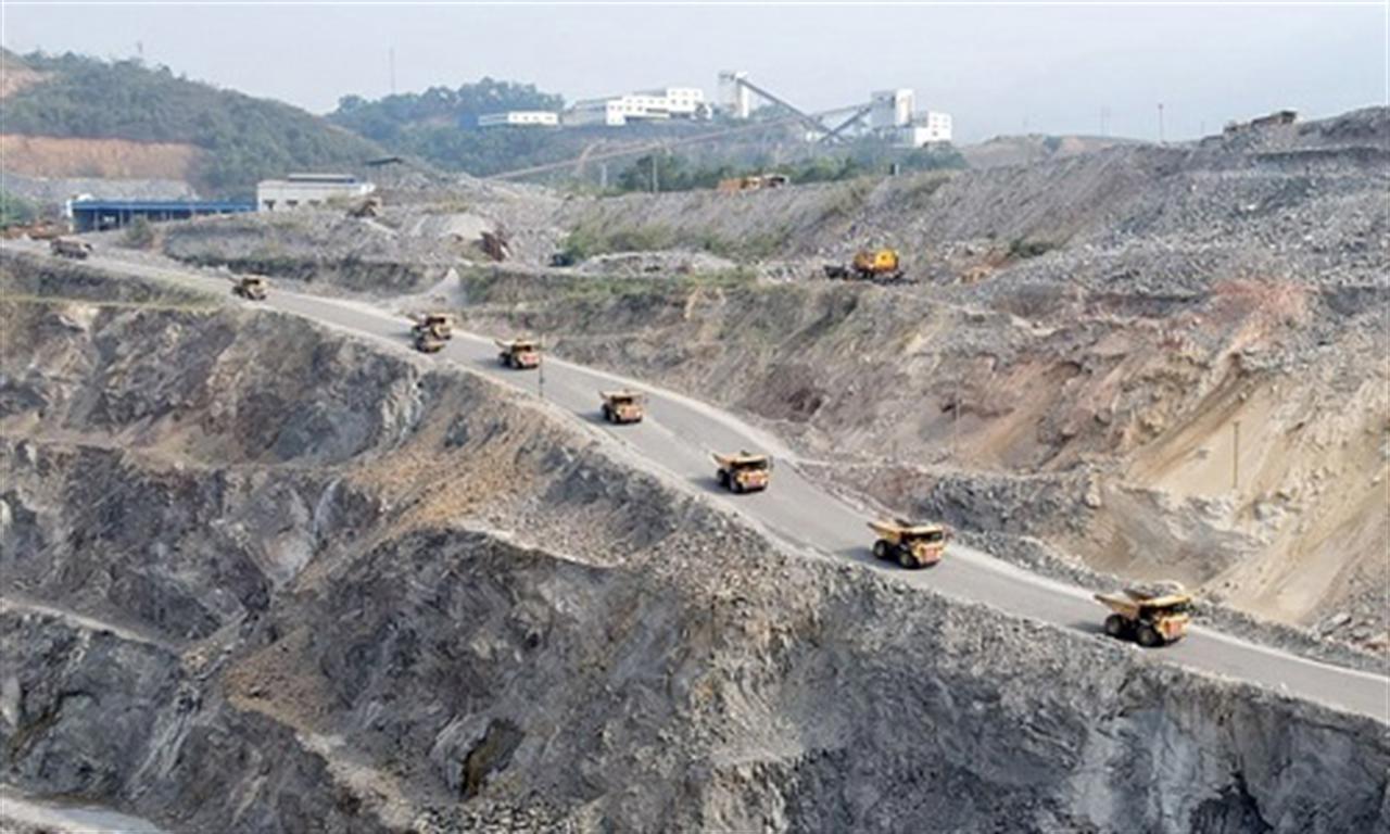 China’s 30-Million-Ton Lithium and Uranium Bonanza Could Blow Up Global Energy Markets