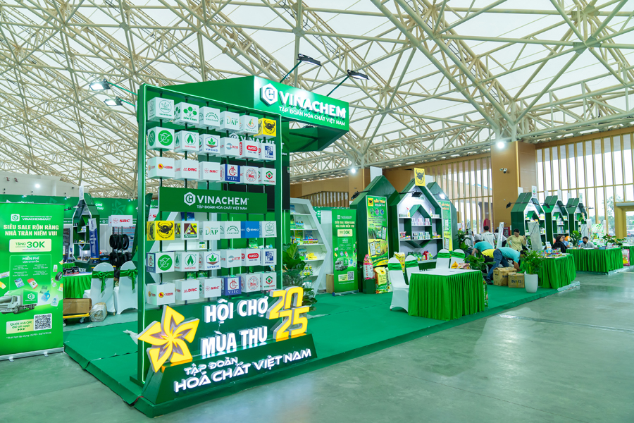 Tập đoàn Hóa chất Việt Nam đạt Giải thưởng “Không gian trưng bày tiêu biểu” tại Hội chợ Mùa Thu năm 2025