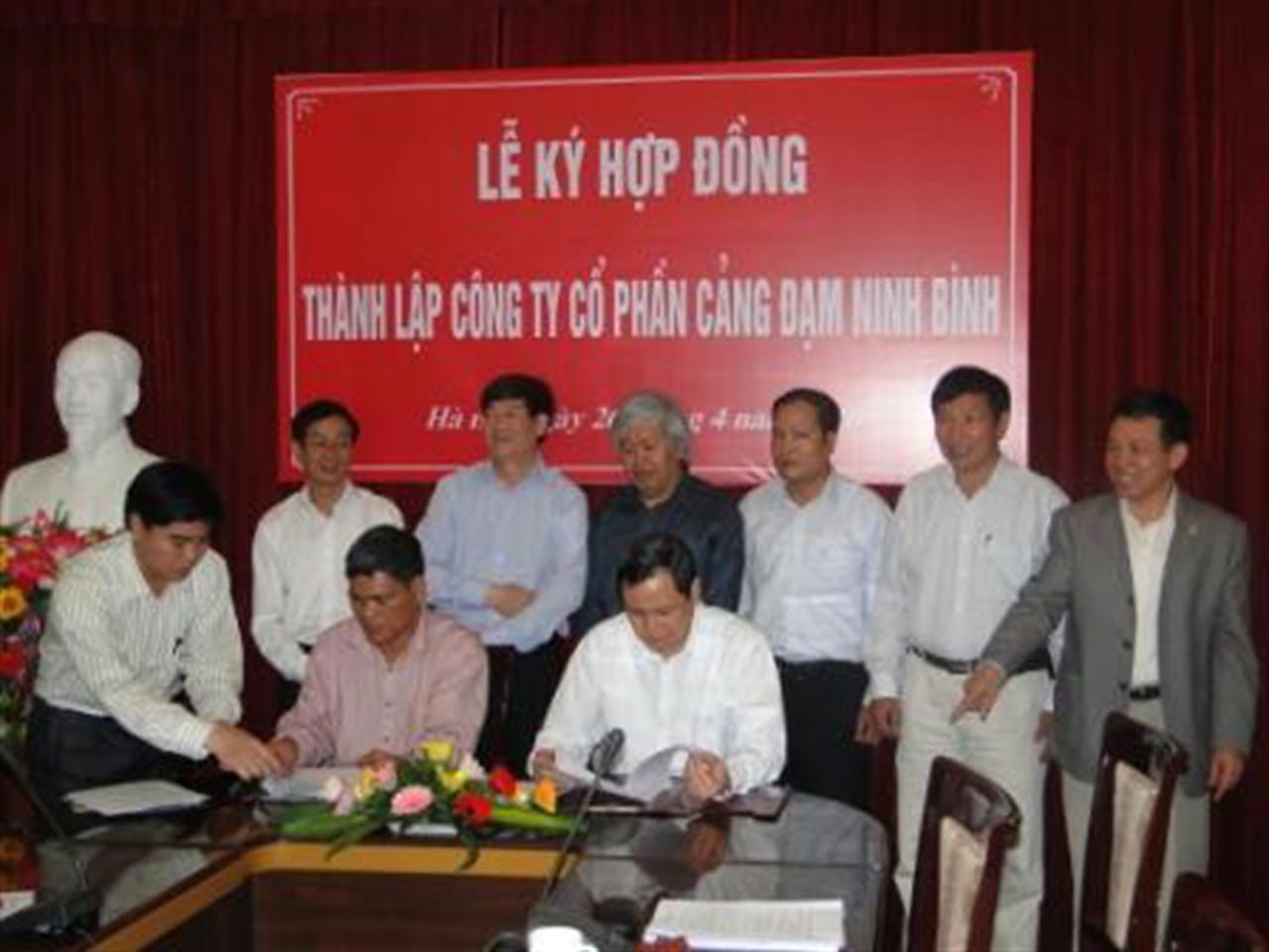 The establishment of  Ninh Binh Urea Port Joint Stock Company