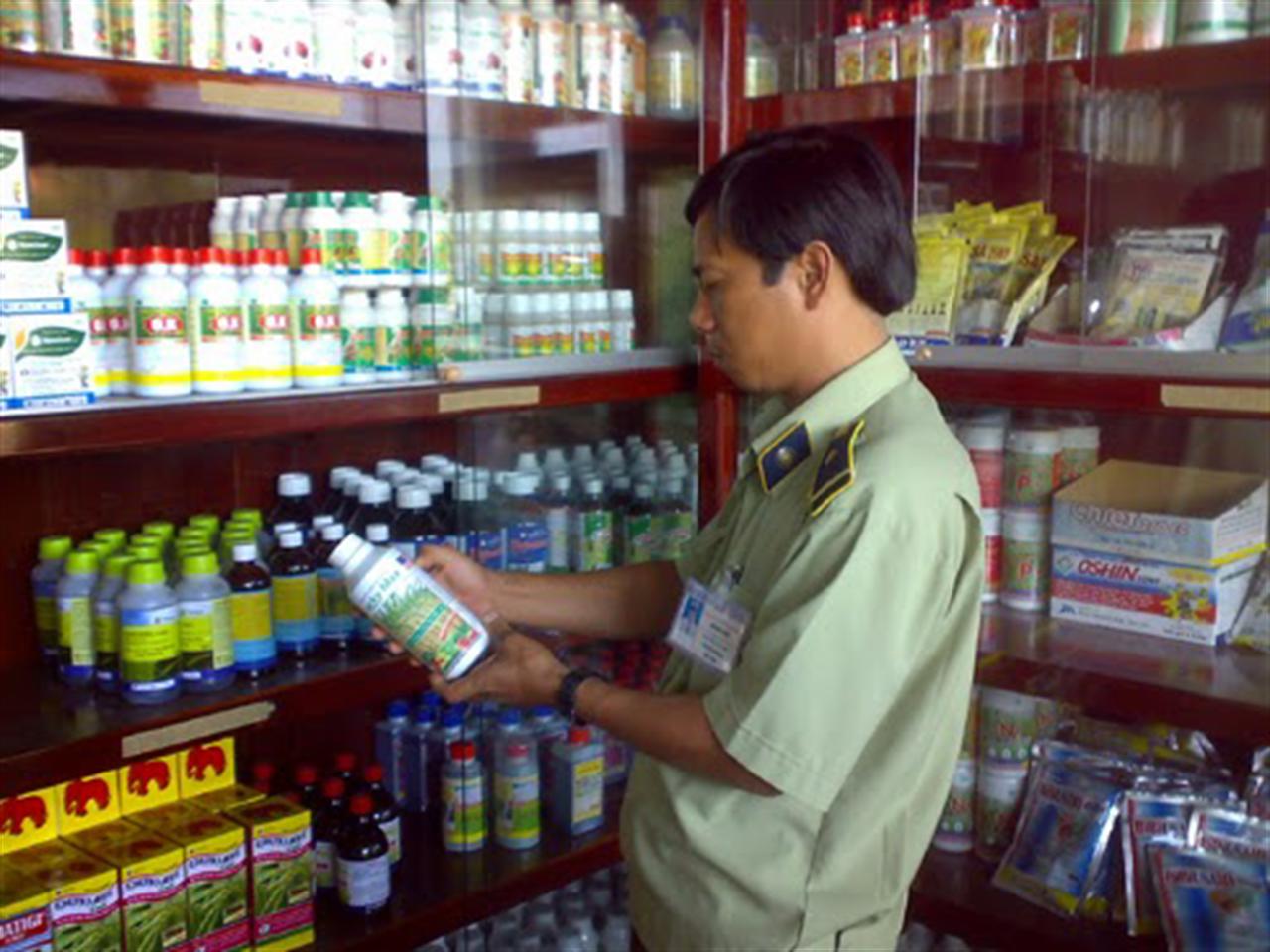 Công bố danh mục thuốc BVTV sử dụng trên rau