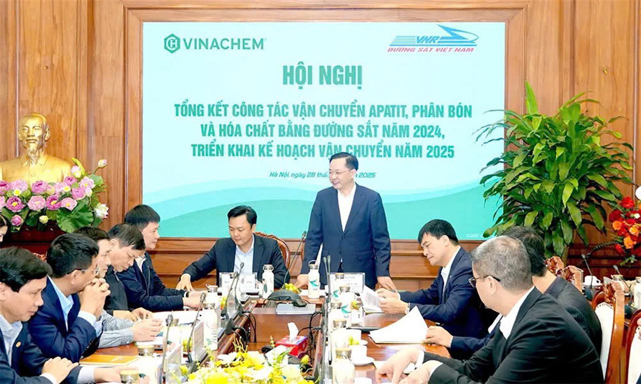 Hợp tác toàn diện Ngành Hóa chất - Đường sắt mở ra cơ hội phát triển cao su kỹ thuật phục vụ đường sắt cao tốc Bắc Nam