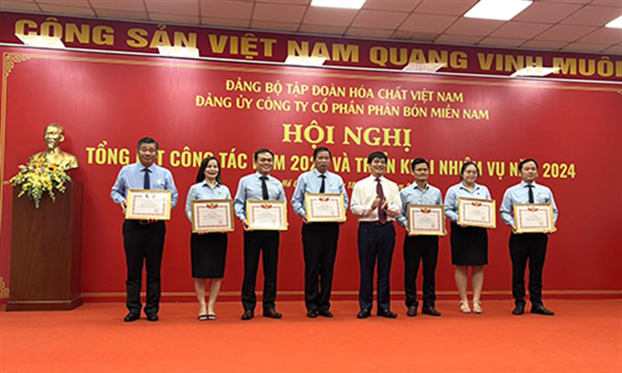 Đảng bộ Công ty CP Phân bón Miền Nam: Tổng kết công tác xây dựng Đảng năm 2023, triển khai nhiệm vụ năm 2024