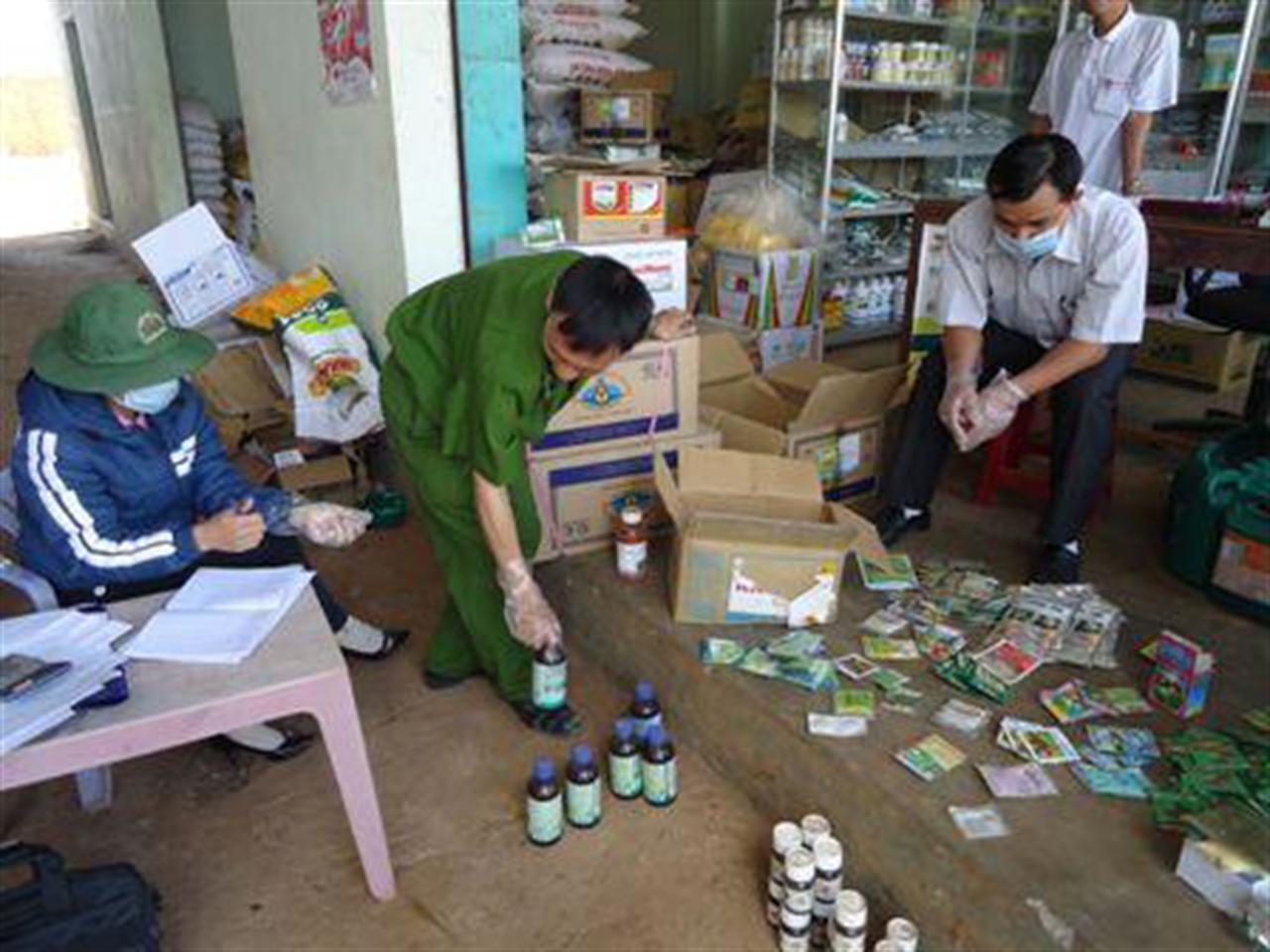 Tổng kiểm tra kinh doanh thuốc BVTV trên toàn quốc