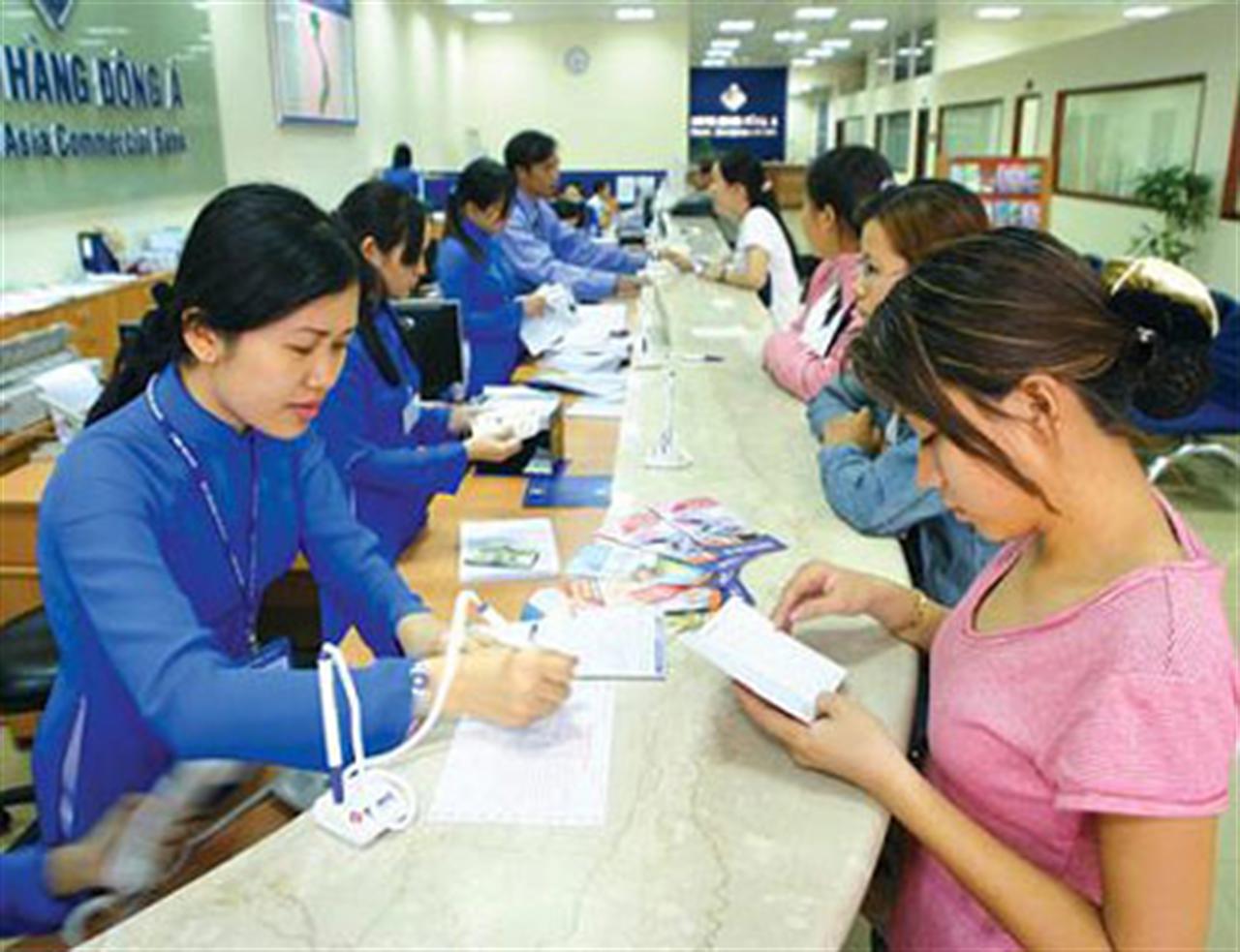 Doanh nghiệp chông chênh giữa vòng xoáy lãi suất