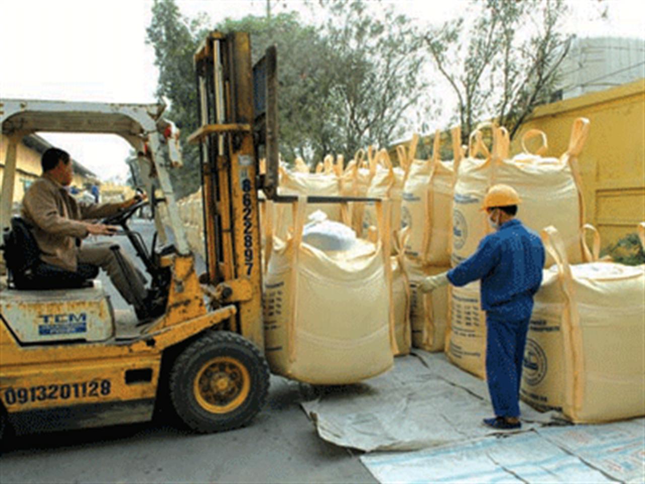 Ngành hóa chất: Tích cực đầu tư công nghệ mới