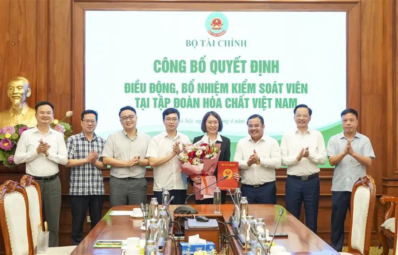 Lễ công bố Quyết định điều động, bổ nhiệm Kiểm soát viên tại Tập đoàn Hóa chất Việt Nam