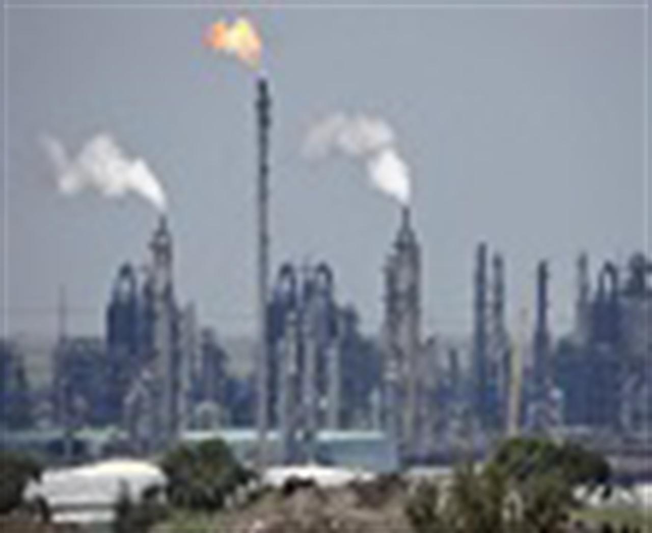 What Are the Advantages of Wind Energy and Solar Energy?