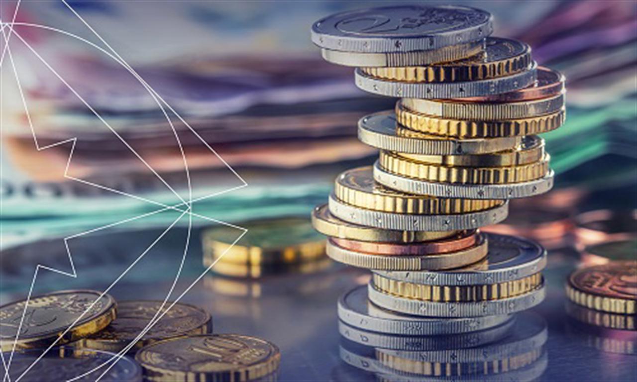 Global inflation may cool down within a year, not a big worry for Vietnam