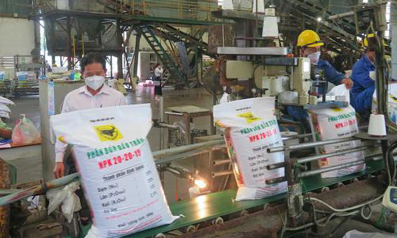 Xuất khẩu phân bón 5 tháng đầu năm 2025 trị giá 372,02 triệu USD