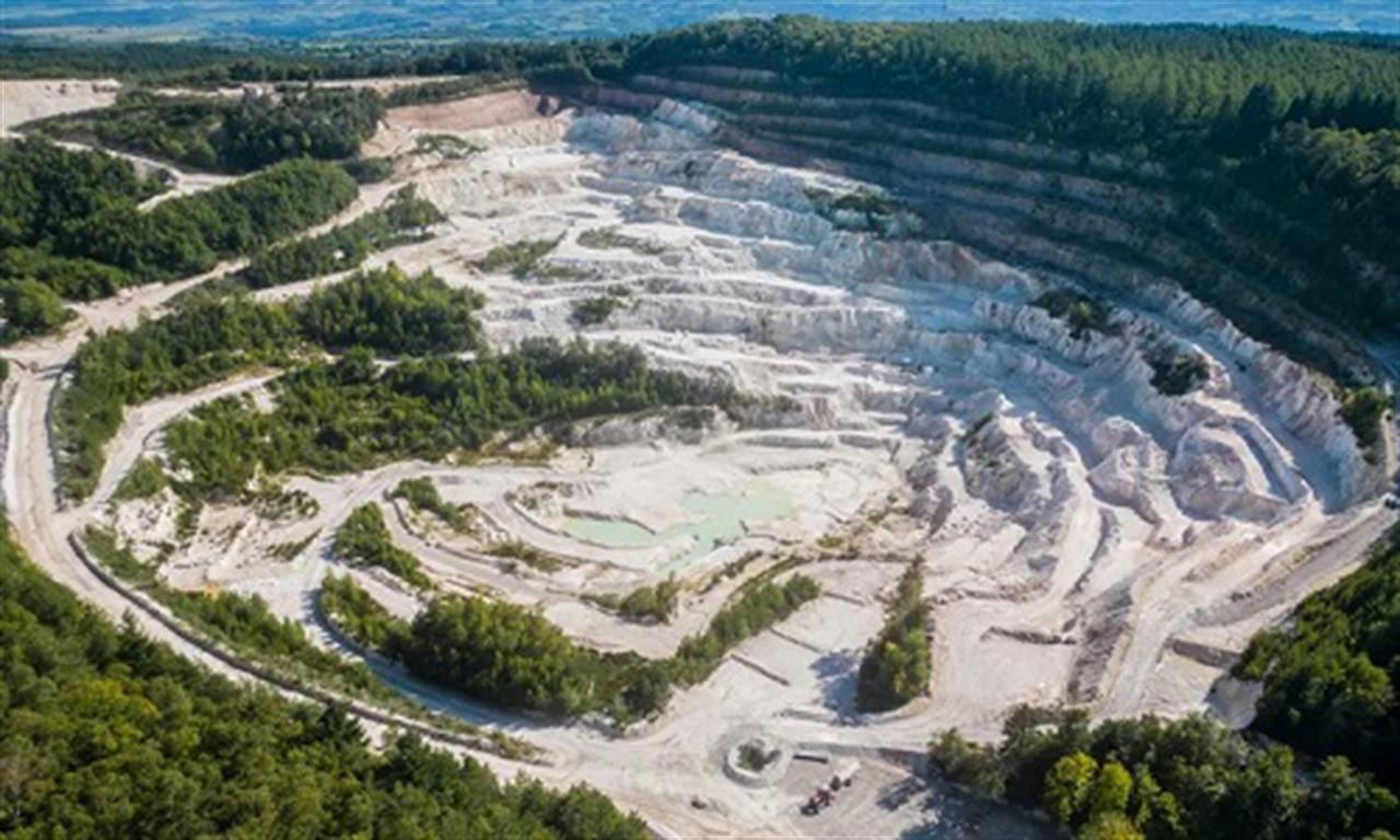 Sweden to remove uranium ban