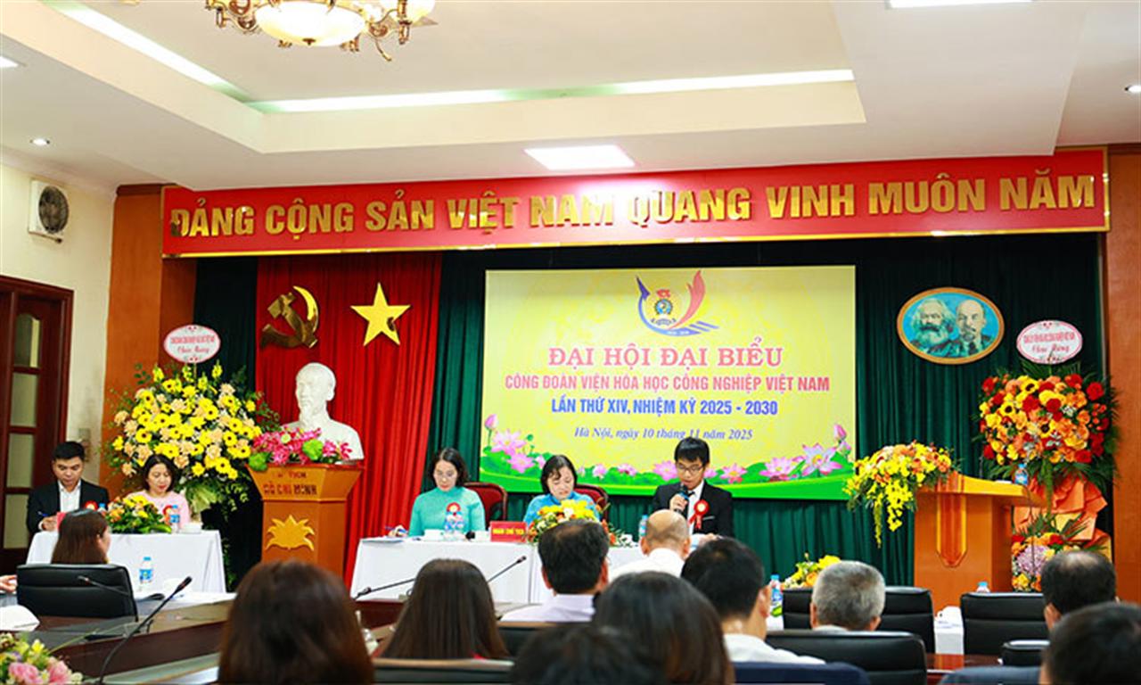 Bảo vệ nền tảng tư tưởng của Đảng trong tình hình mới