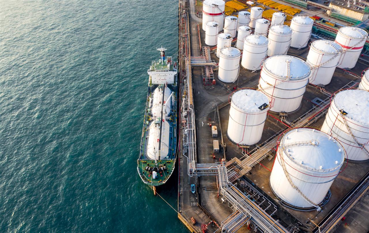 Brent at $115 a barrel as European Union weighs Russia oil ban