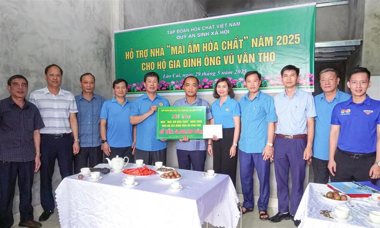 Công đoàn Công nghiệp Hóa chất Việt Nam: Đồng hành cùng người lao động, kiến tạo giá trị bền vững cho ngành Hóa chất