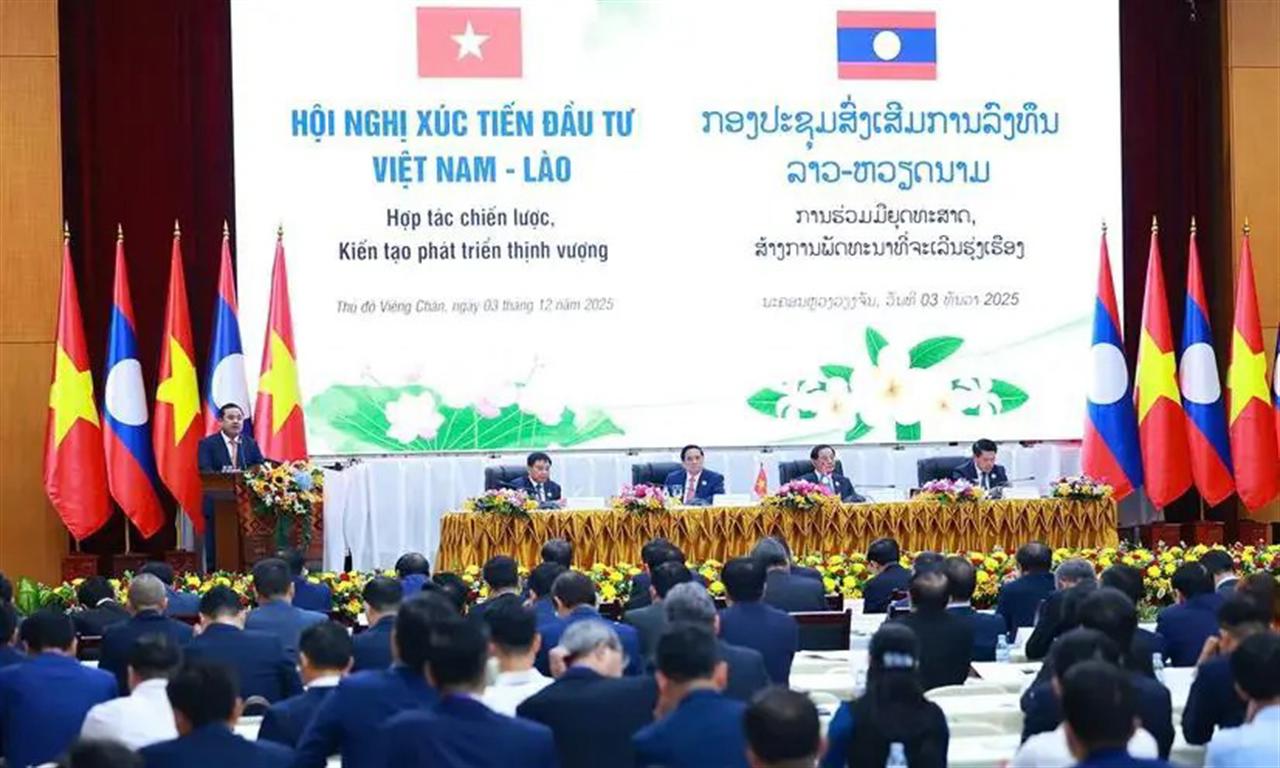 VINACHEM commits to "just planning and doing" at the Vietnam - Laos Investment Promotion Conference