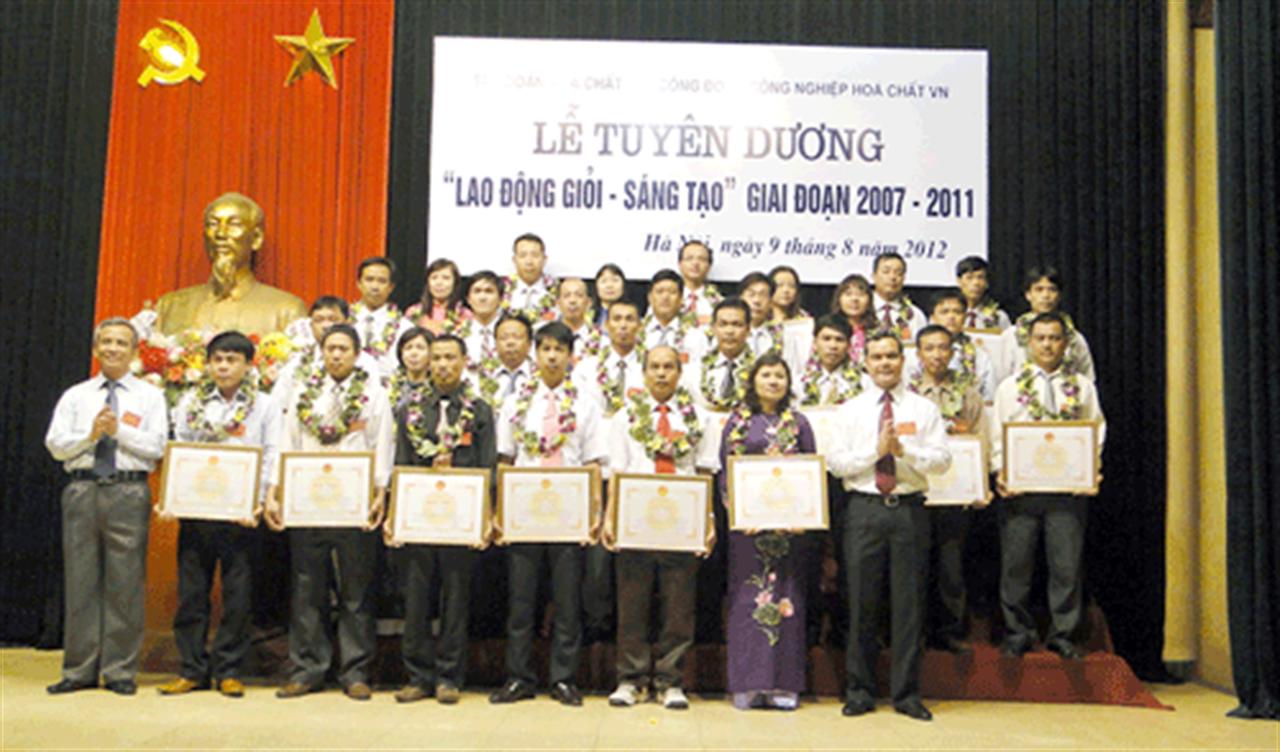 CĐ Hóa chất Việt Nam: Thành công lớn từ những ý tưởng nhỏ