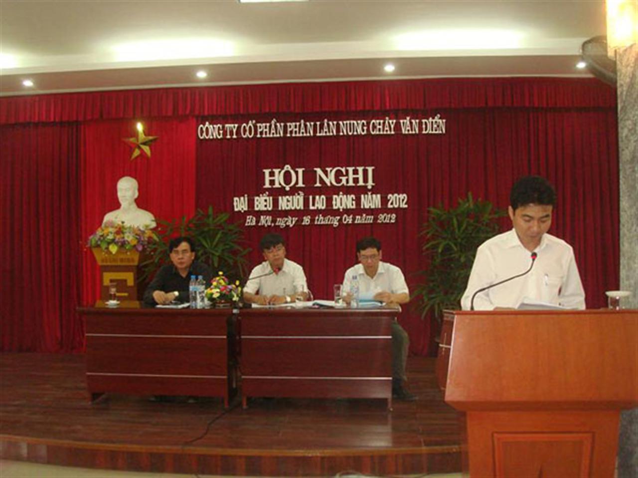 VAFCO tổ chức Hội nghị đại biểu người lao động năm 2012