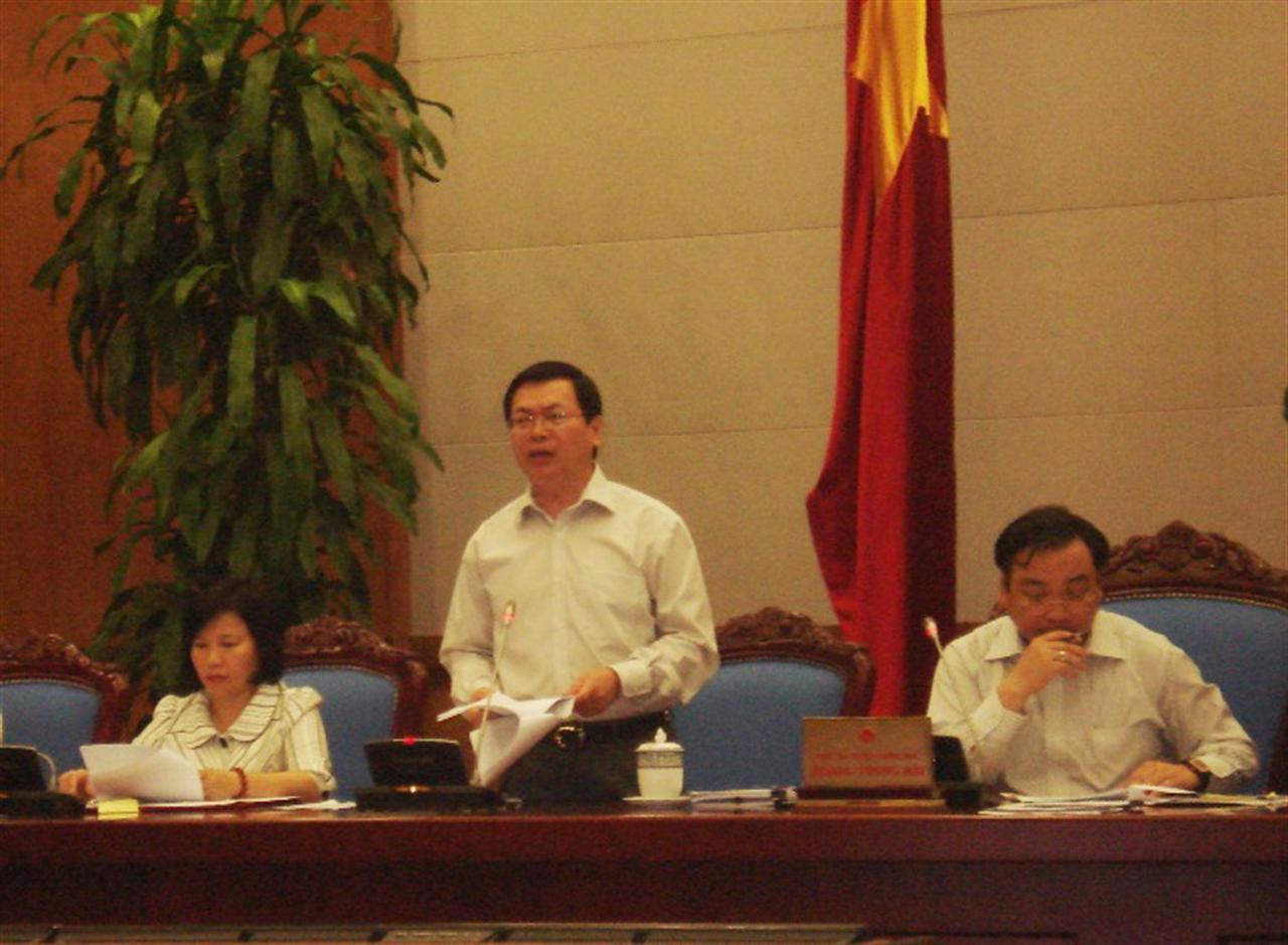 Hội nghị trực tuyến về các giải pháp bảo đảm cấn đối cung cầu và bình ổn thị trường