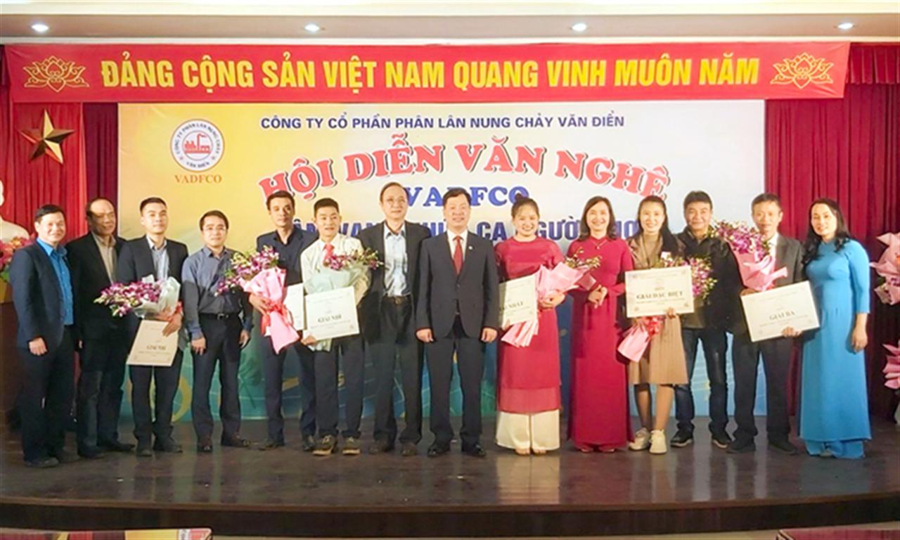 Công ty CP Phân lân Nung chảy Văn Điển: Hội diễn "VADFCO âm vang khúc ca người thợ năm 2024"