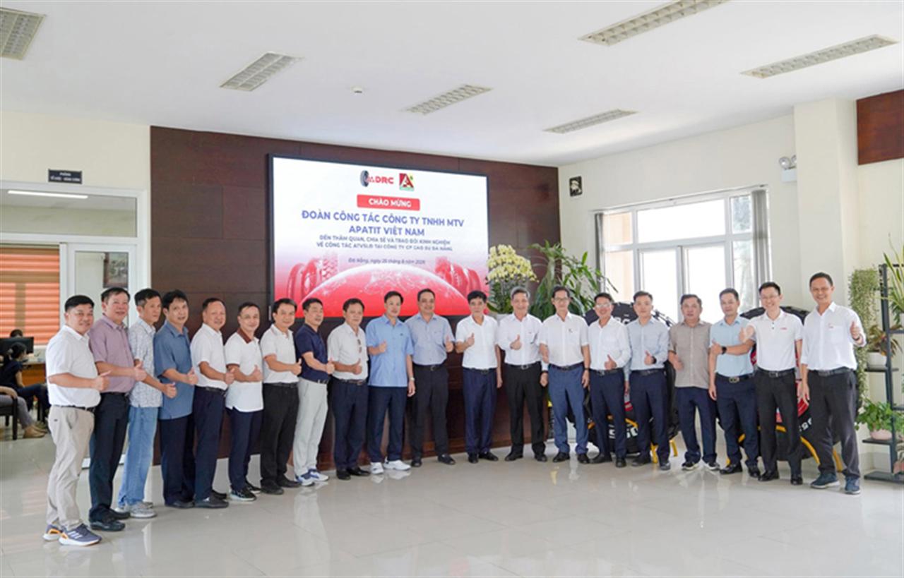 Apatit Việt Nam và DRC tăng cường kết nối, chia sẻ kinh nghiệm