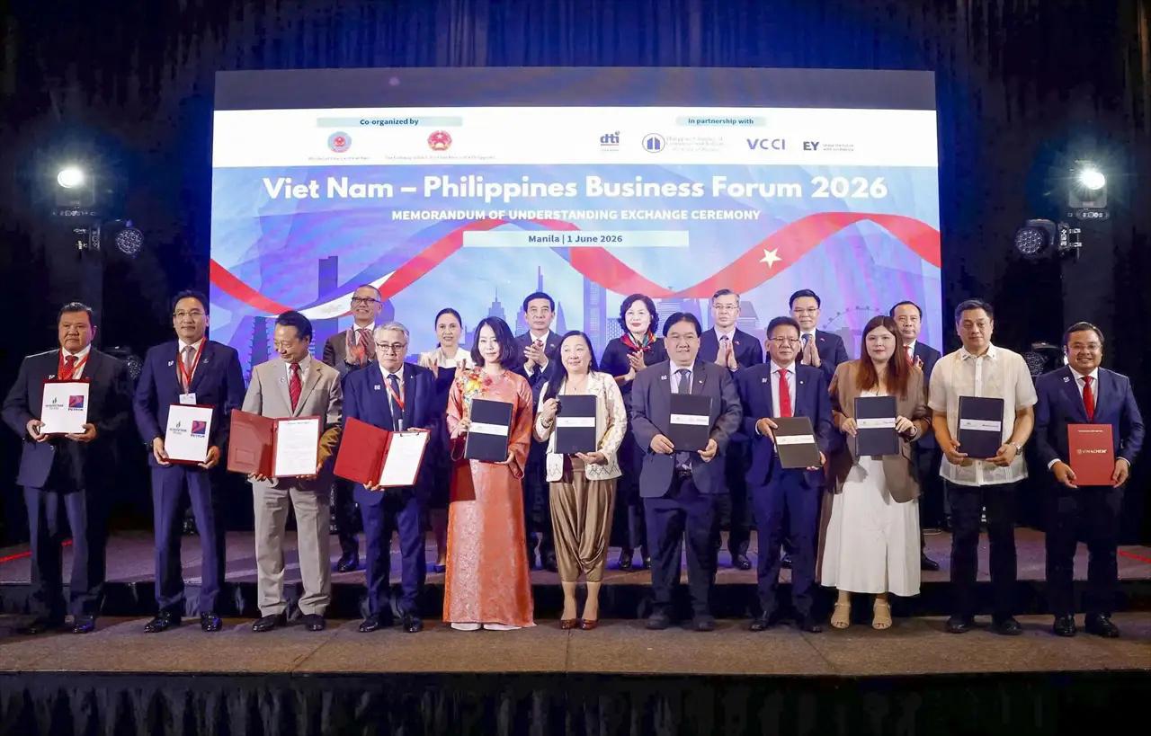 Vinachem Expands ASEAN Presence, Signs Cooperation Agreements with Leading Philippine Partners