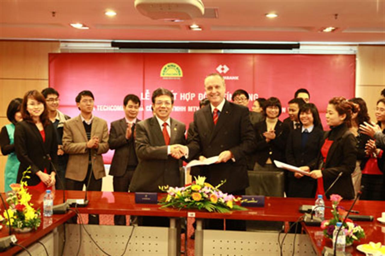 Techcombank cho Công ty Đạm Ninh Bình vay 600 tỷ đồng