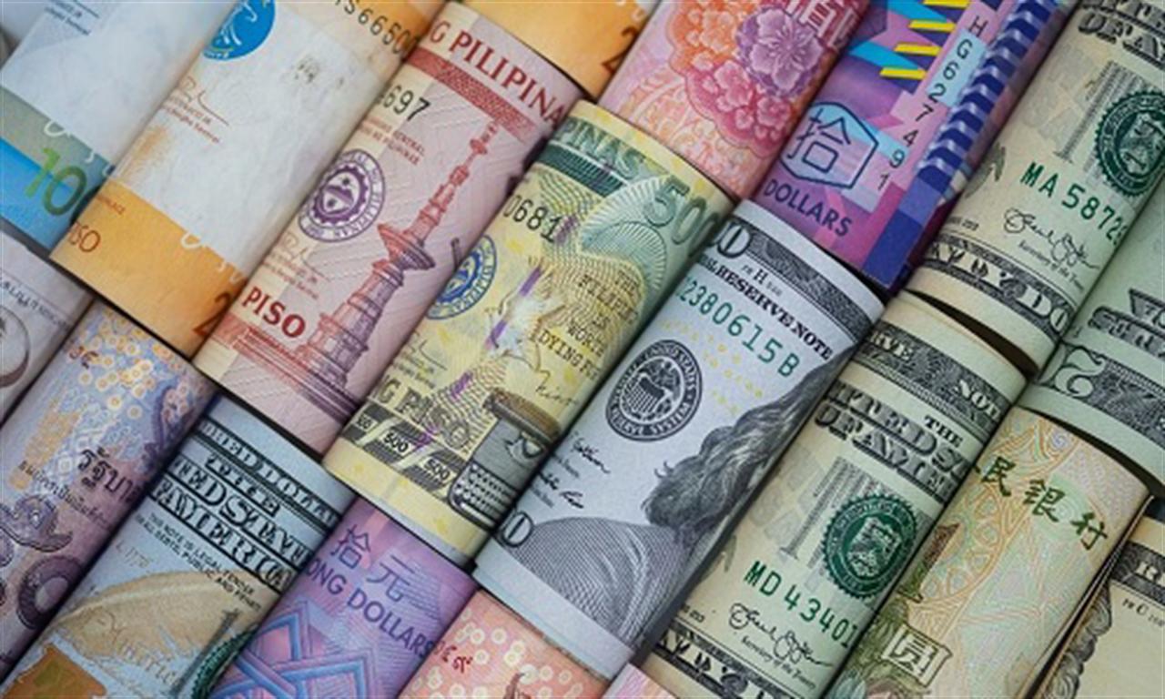 Euro slips vs dollar ahead of expected red-hot U.S. inflation