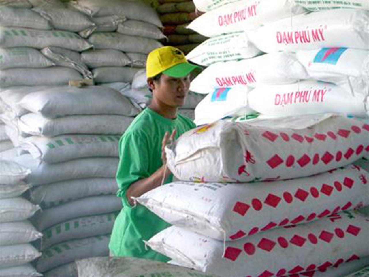 Thị trường phân bón năm 2015: Cầu cao, giá giảm