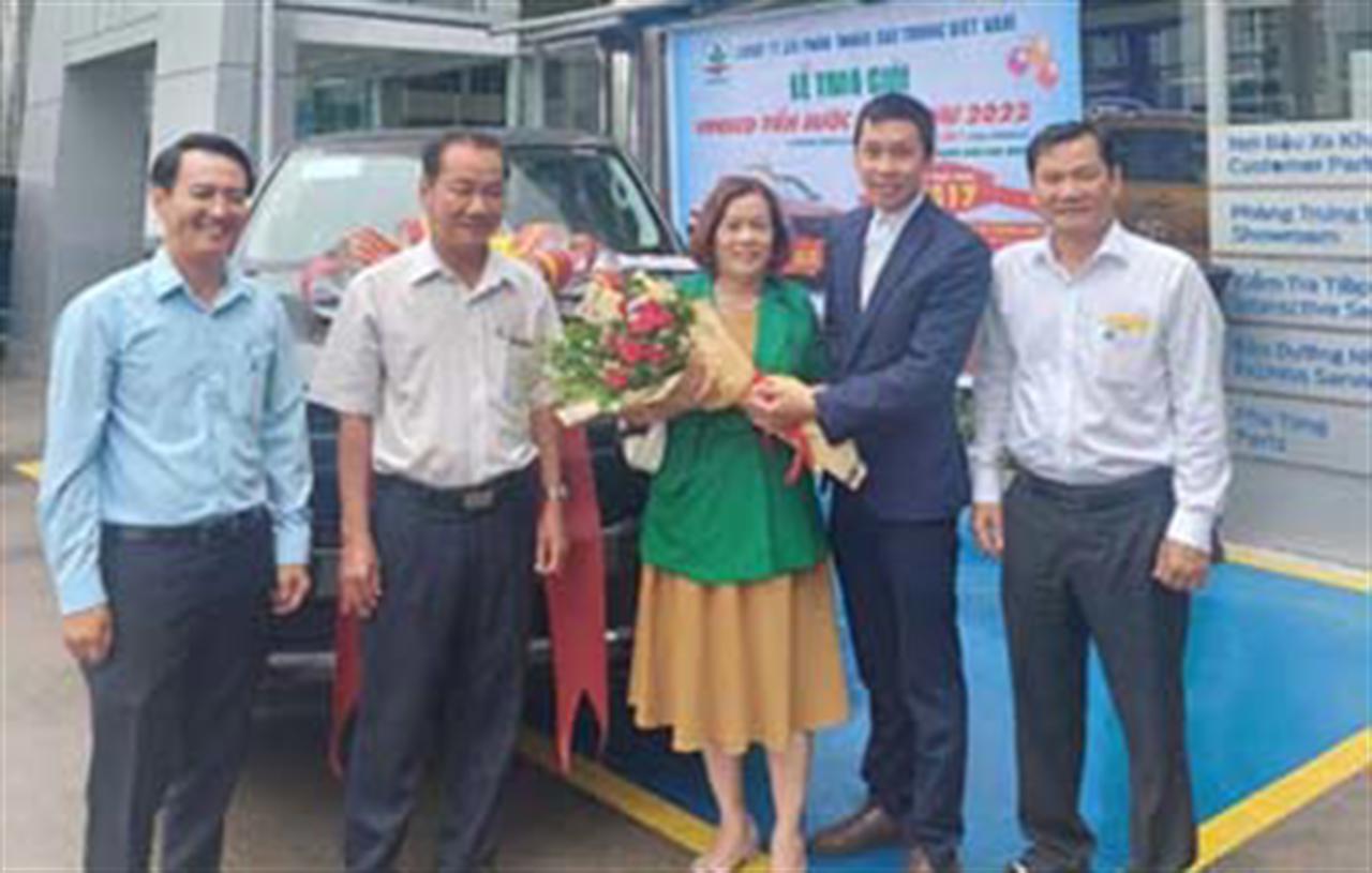 Vipesco tổ chức trao thưởng xe hơi Ford Ranger XLS cho khách hàng
