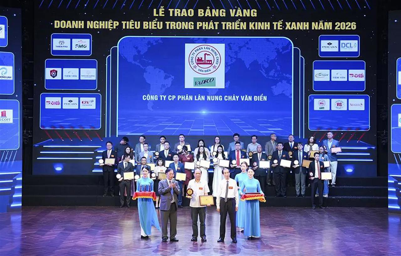 Công ty CP Phân lân Nung chảy Văn Điển được vinh danh Doanh nghiệp tiêu biểu trong phát triển kinh tế xanh năm 2026
