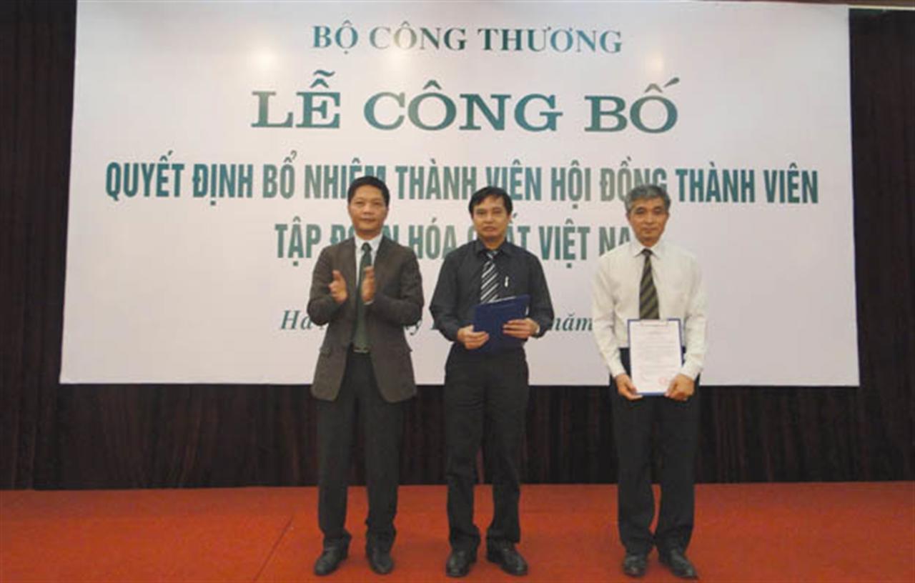 Vinachem: Bổ nhiệm mới 2 thành viên Hội đồng thành viên