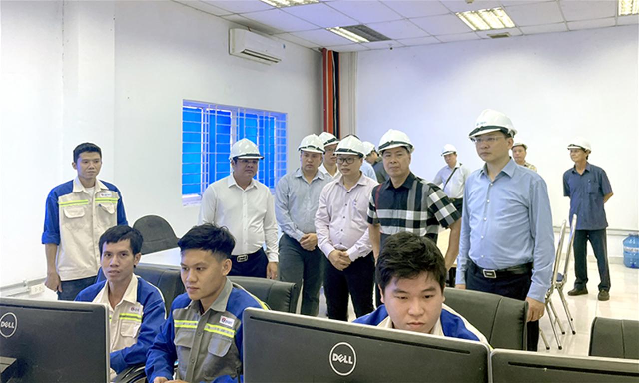 Tổng giám đốc Tập đoàn Hóa chất Việt Nam làm việc tại Công ty cổ phần Sorbitol Pháp - Việt