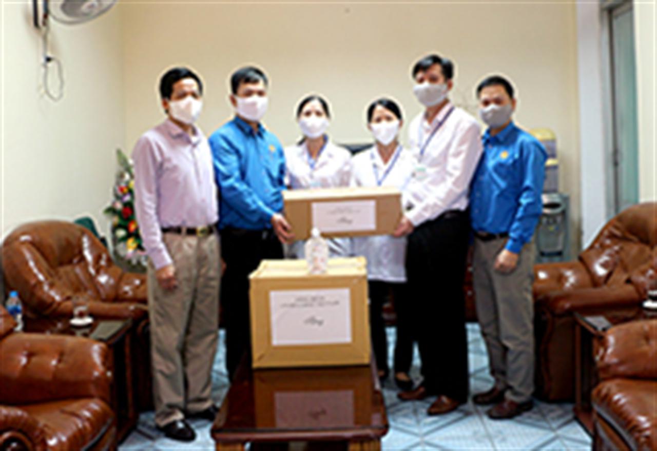 Công đoàn Công nghiệp Hóa chất Việt Nam nắm bắt tình hình phòng chống dịch Covid-19 tại cơ sở