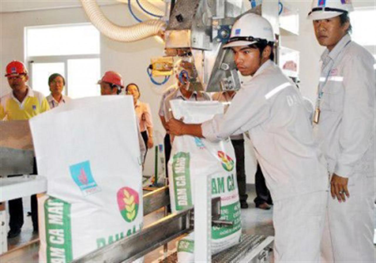 Cải thiện hệ thống phân phối, điều tiết cung - cầu phân bón