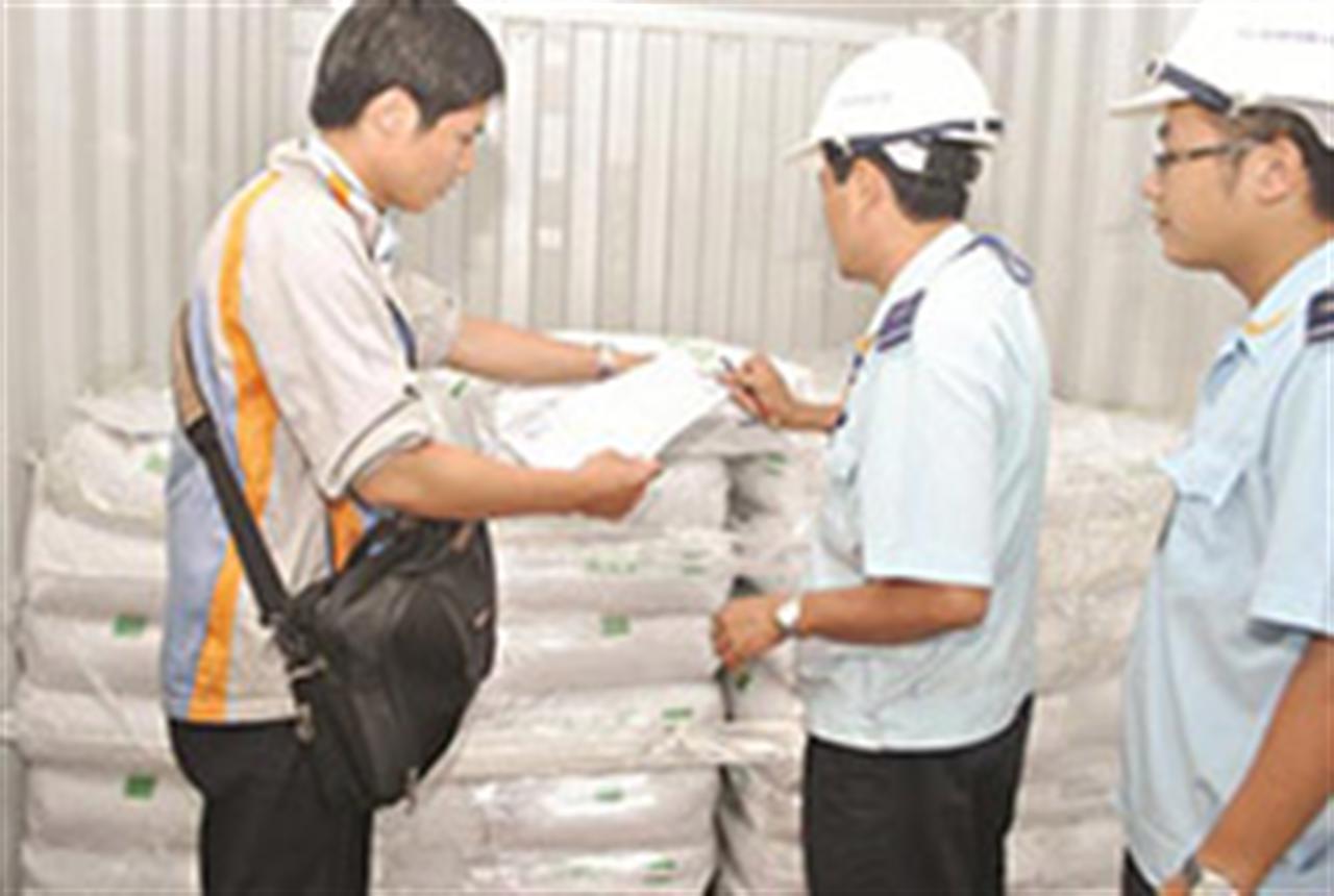 “Làm sạch” thị trường phân bón