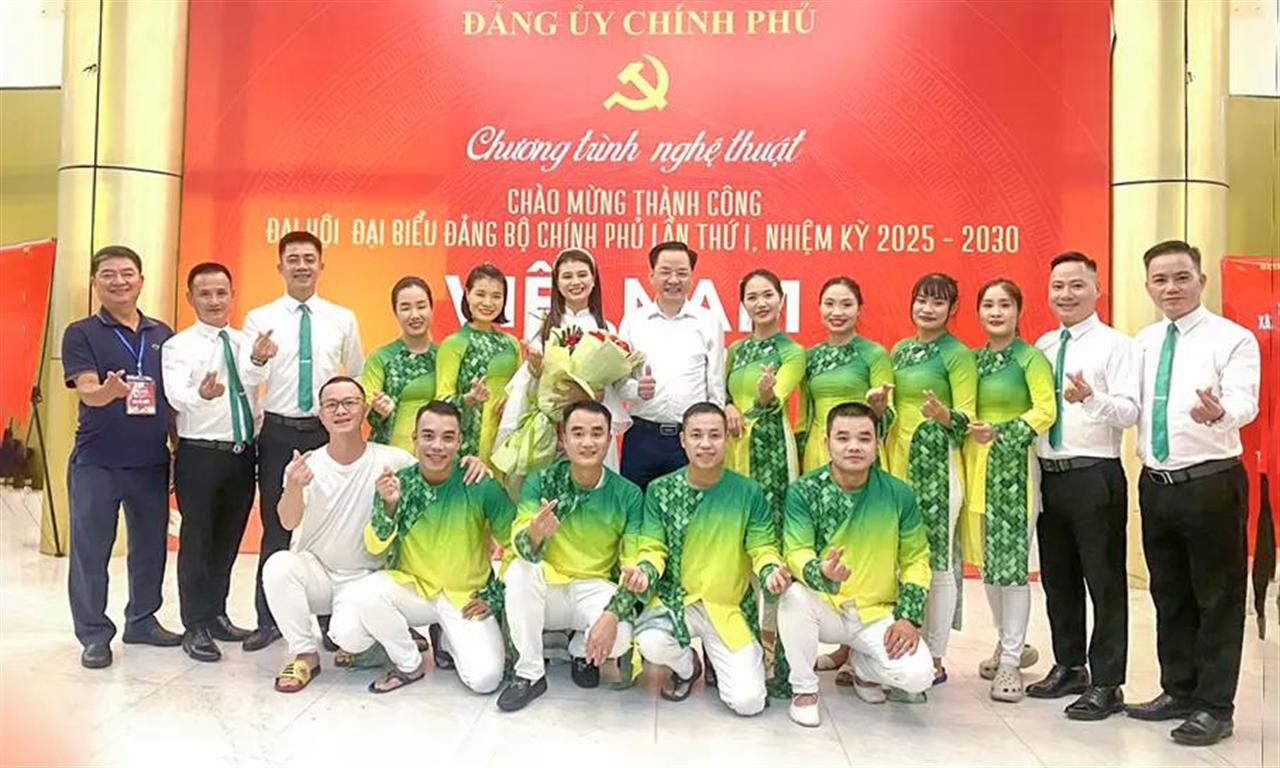 Tập đoàn Hóa chất Việt Nam tham gia Chương trình nghệ thuật chào mừng thành công Đại hội Đảng bộ Chính phủ lần thứ I