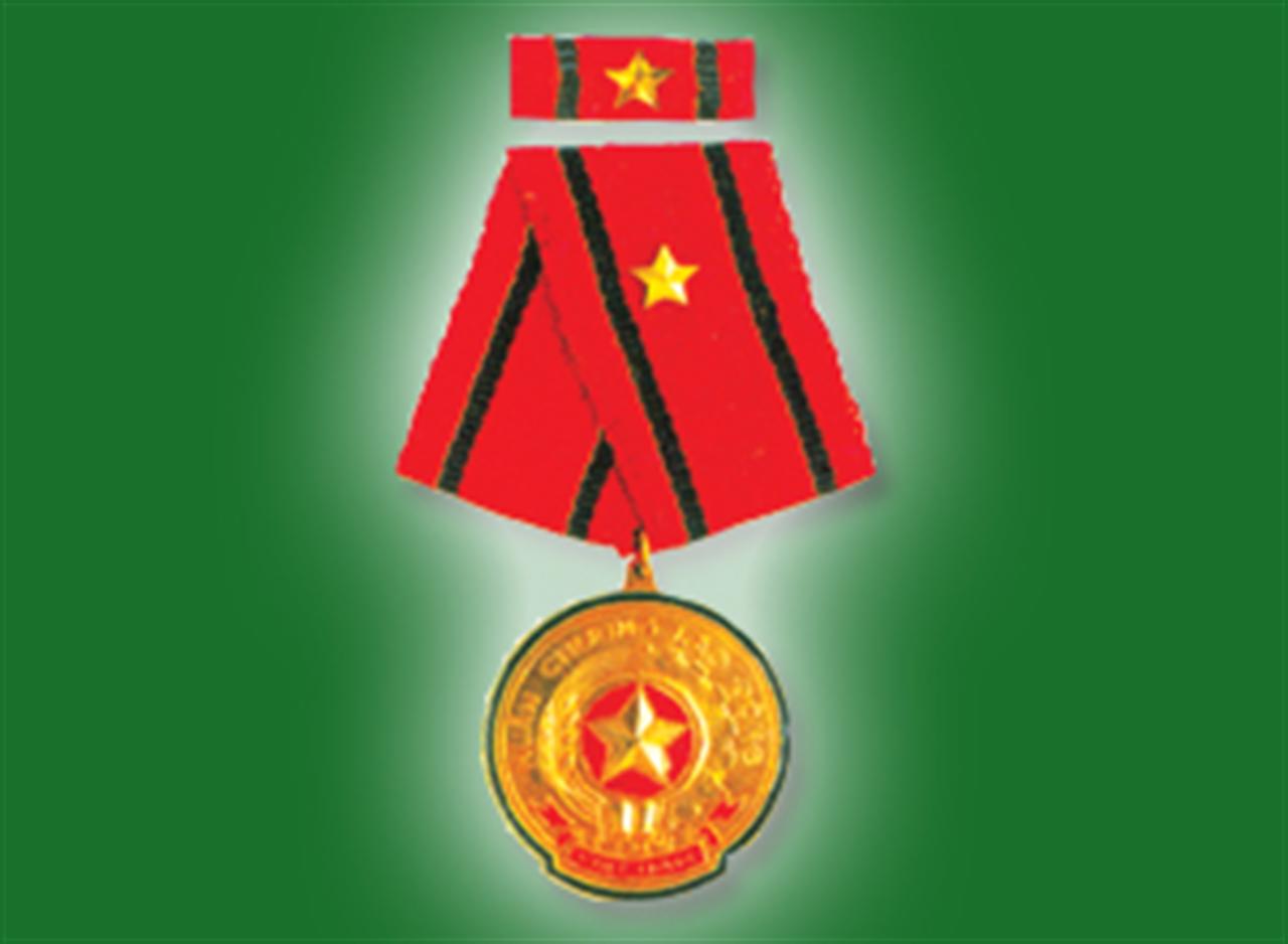 Chủ Tịch nước tặng thưởng Huân chương Độc lập và Huân chương Lao động cho các tập thể và cá nhân của VINACHEM