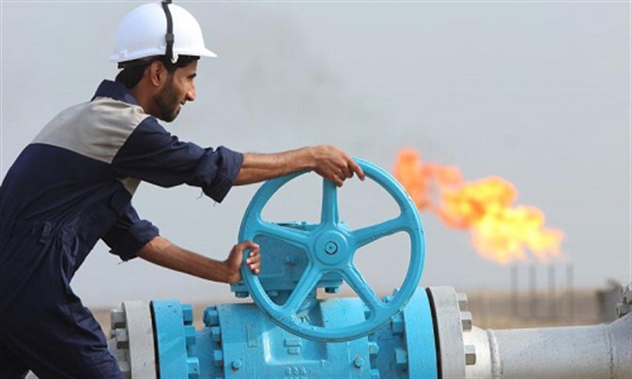 Oil prices steady, set for mild weekly gains amid demand hopes