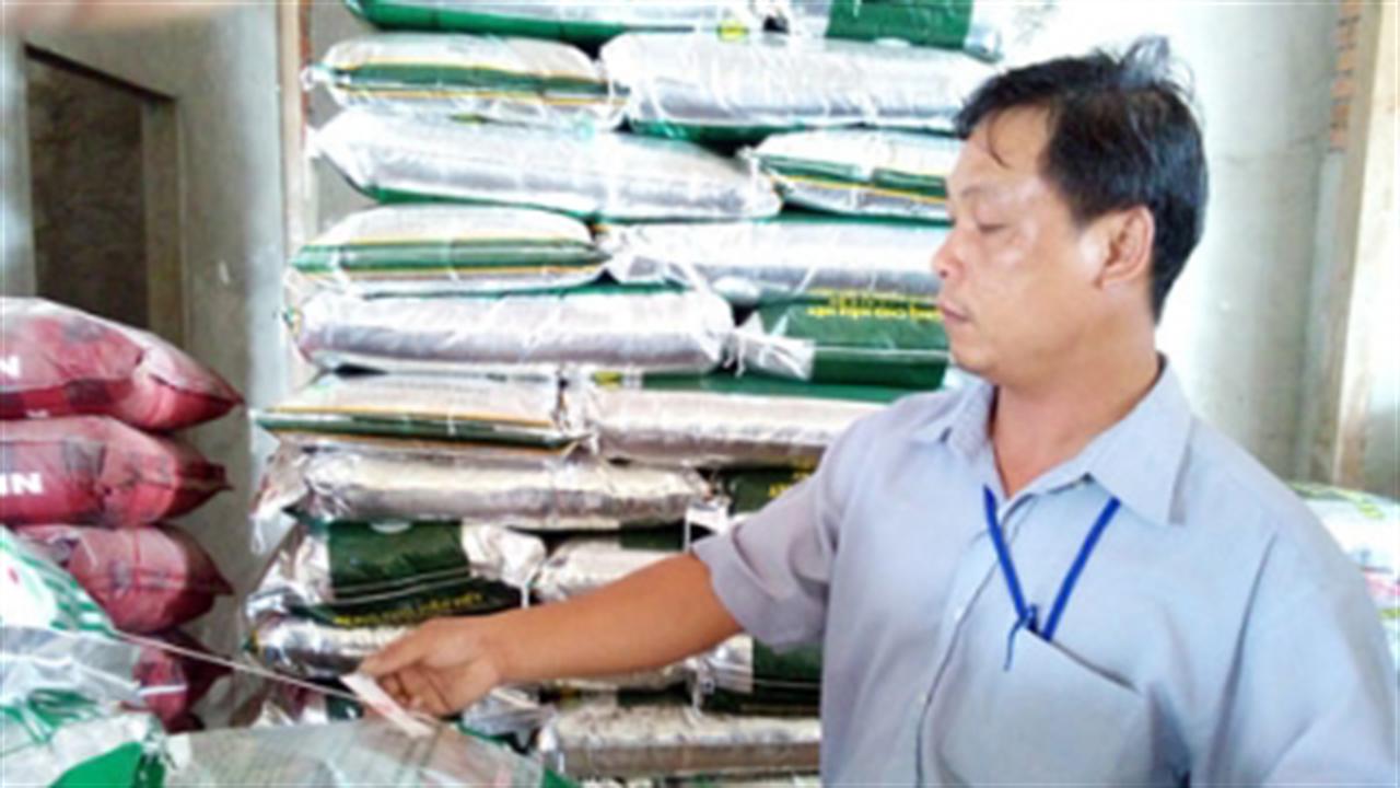 Sớm ngăn chặn hành vi sản xuất, kinh doanh phân bón kém chất lượng