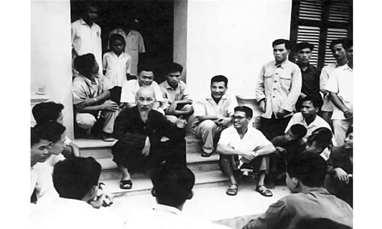 Vinachem đồng hành cùng Chương trình nghệ thuật “Người là Hồ Chí Minh” kỷ niệm 135 năm ngày sinh Chủ tịch Hồ Chí Minh