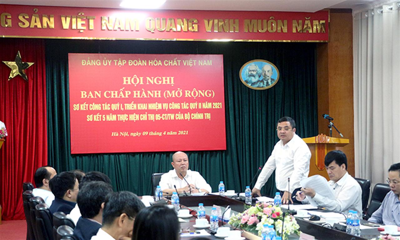 Đảng ủy VINACHEM: Tăng cường sự lãnh đạo của Đảng trong thực hiện mục tiêu kép