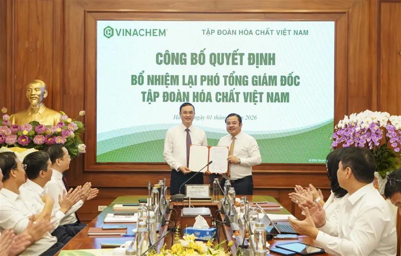 Vinachem công bố Quyết định bổ nhiệm lại Phó Tổng giám đốc Tập đoàn