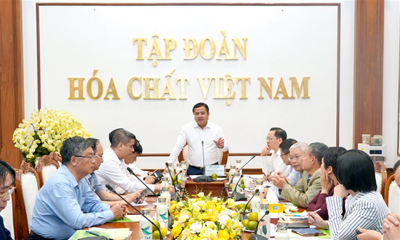 VINACHEM: Hội nghị "Các giải pháp nâng cao hiệu quả sử dụng quặng apatit"