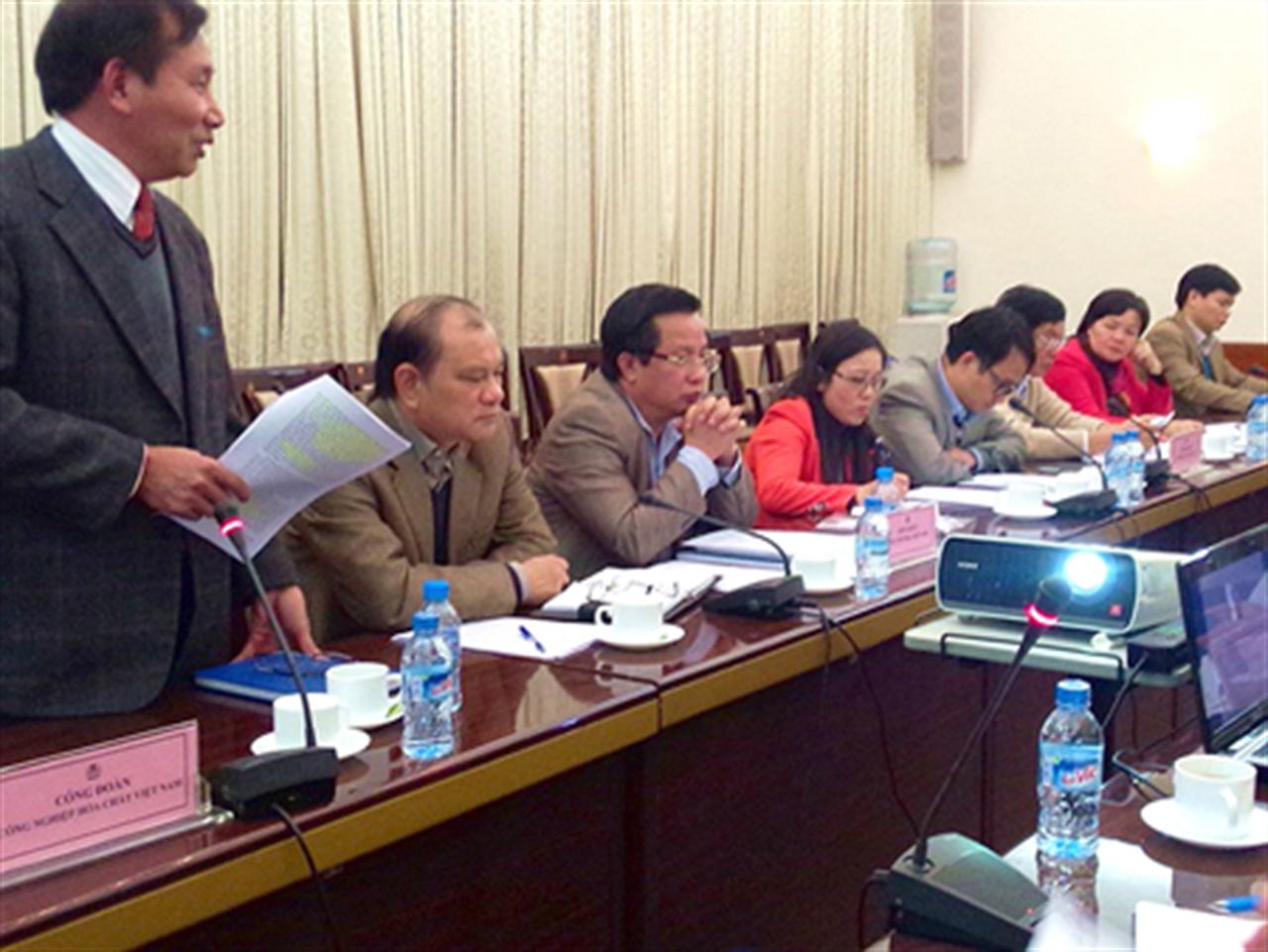 Cụm thi đua 6 Công đoàn ngành Trung ương khảo sát phong trào thi đua năm 2014 tại CĐ CN Hóa chất VN