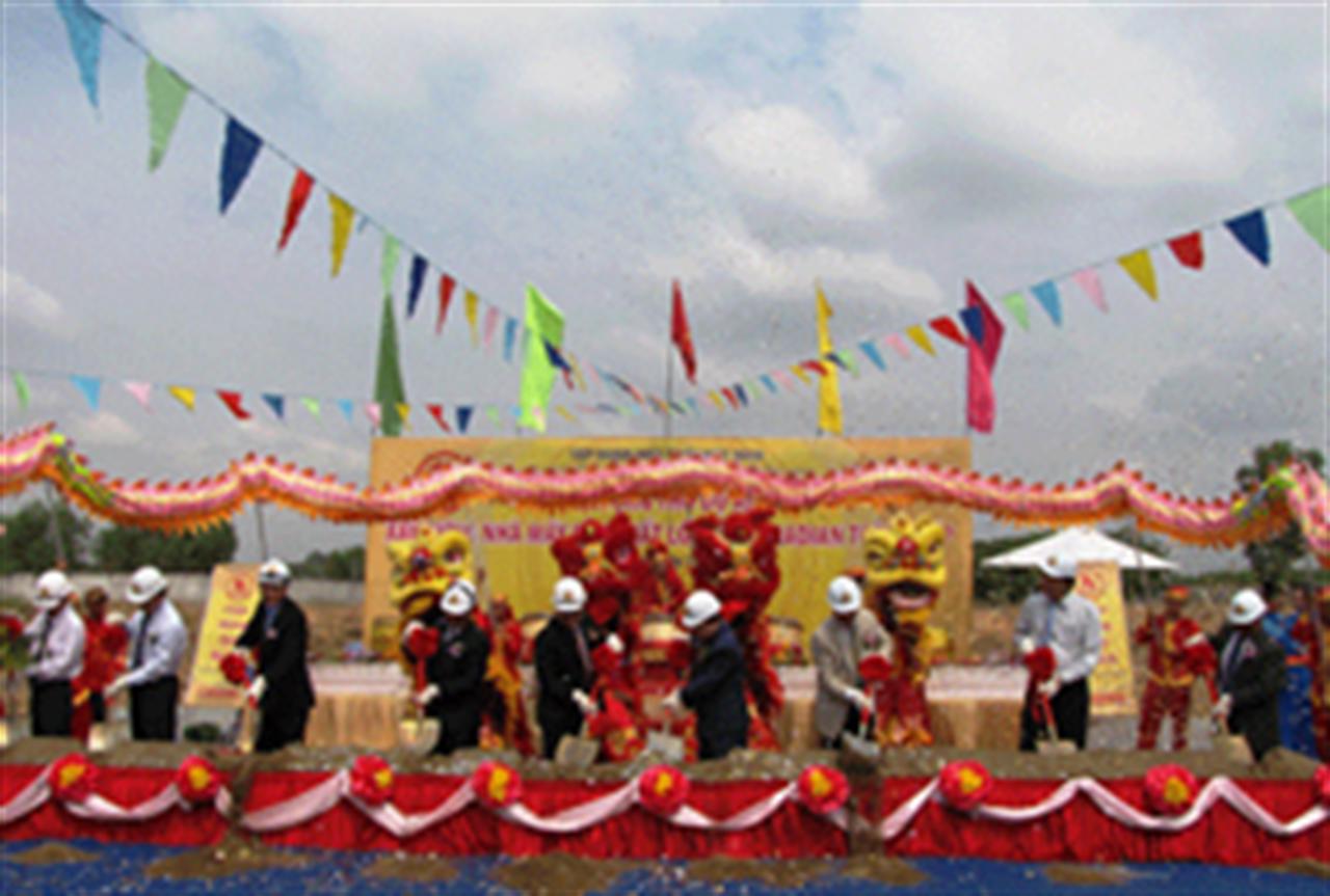 Casumina xây dựng nhà máy sản xuất lốp ôtô radian toàn thép tại Bình Dương