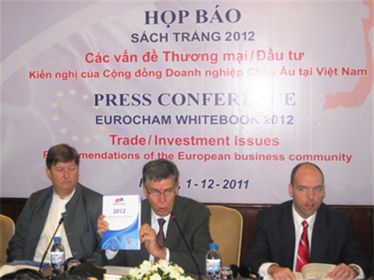 Việt Nam cần tăng giá điện