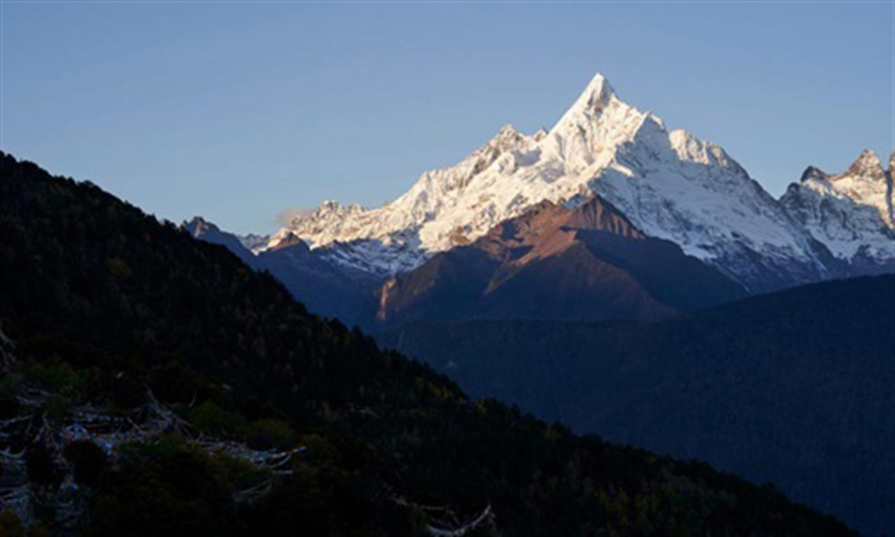 China flexes rare earth dominance with million-tonne discovery