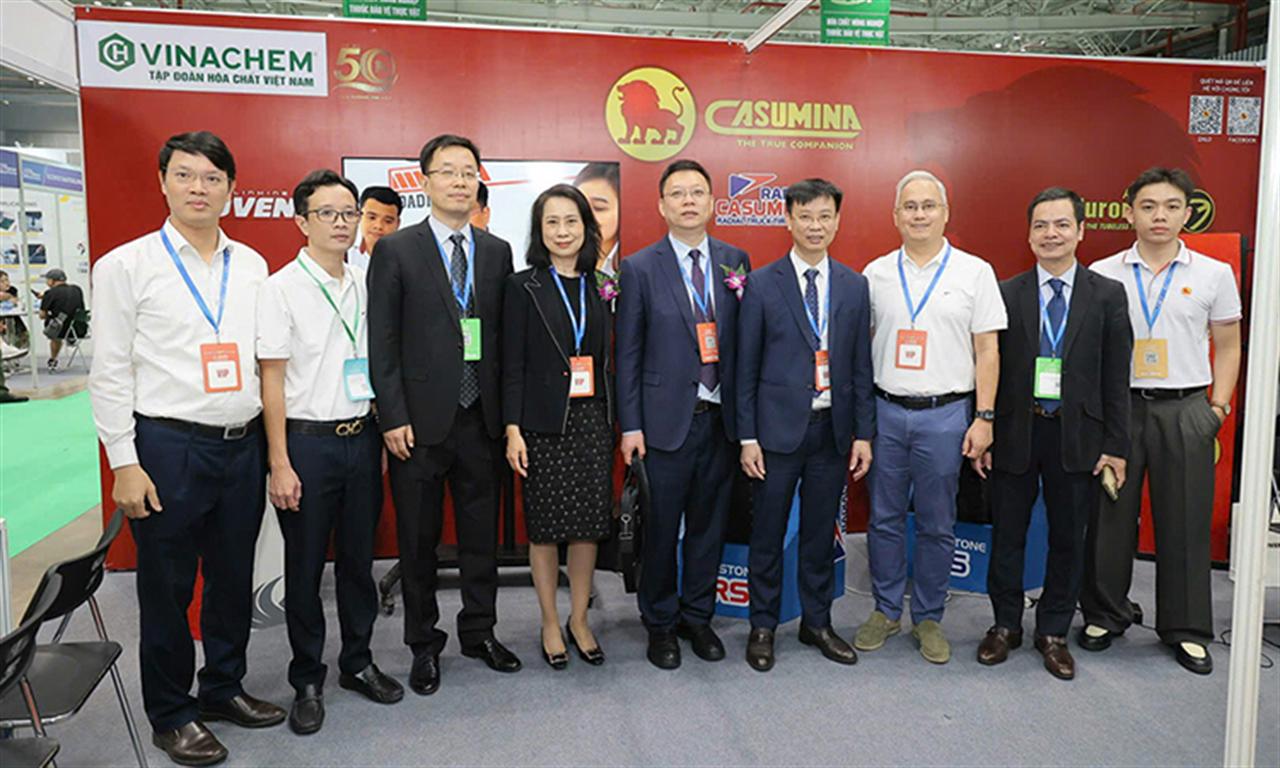 Vinachem và Casumina đón Đoàn xúc tiến thương mại Trung Quốc tại Rubber Tech 2025