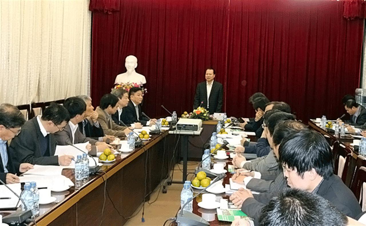Phó Thủ tướng Vũ Văn Ninh làm việc với Tập đoàn Hóa chất Việt Nam